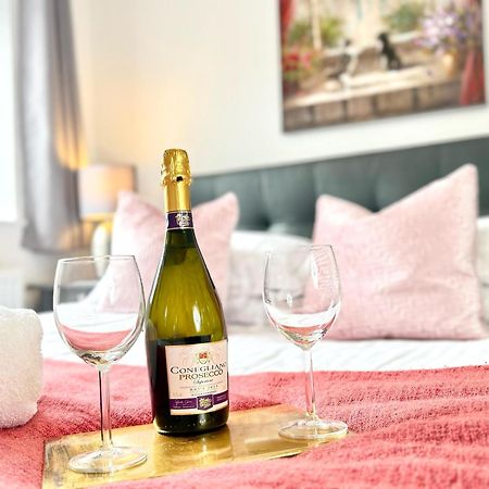 Walnut Flats-F5, Stylish 1-Bedroom - Parking, Netflix, Wifi - Close To Oxford, Bicester & Blenheim Palace Kidlington Exterior photo